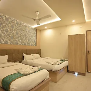 Hotel Saffron, Benares